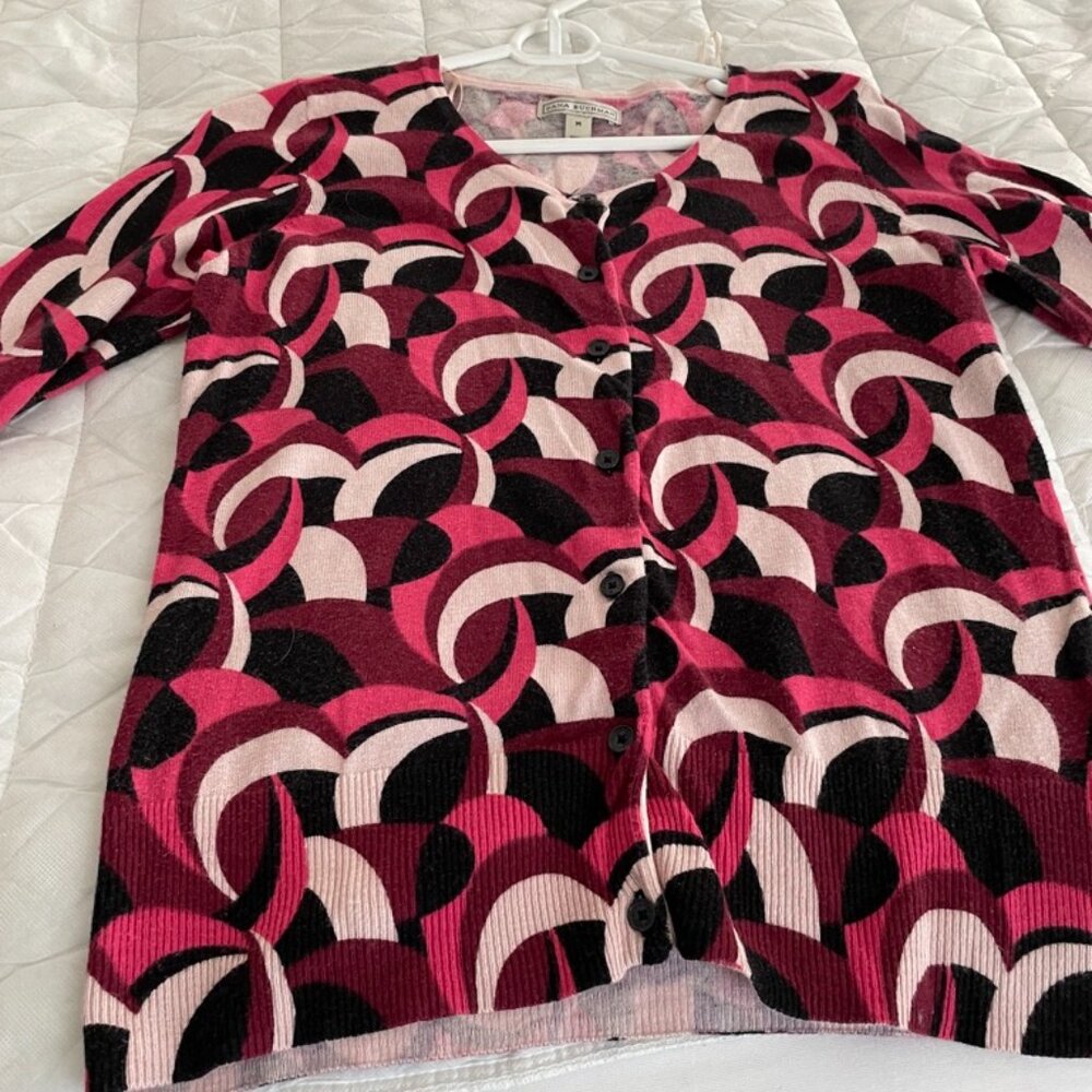 Light, button-up sweater - Picture 5 of 9